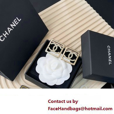 Chanel Metal  &  Strass Gold  &  Crystal EARRINGS ABA289 2023